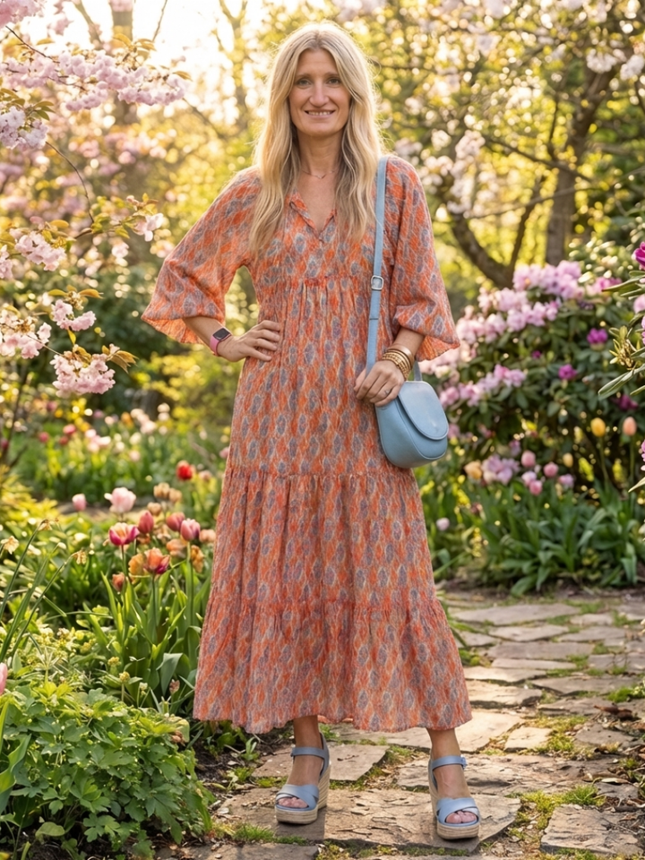 Amara | Vestido Midi de Cuello en V con Estampado Geométrico