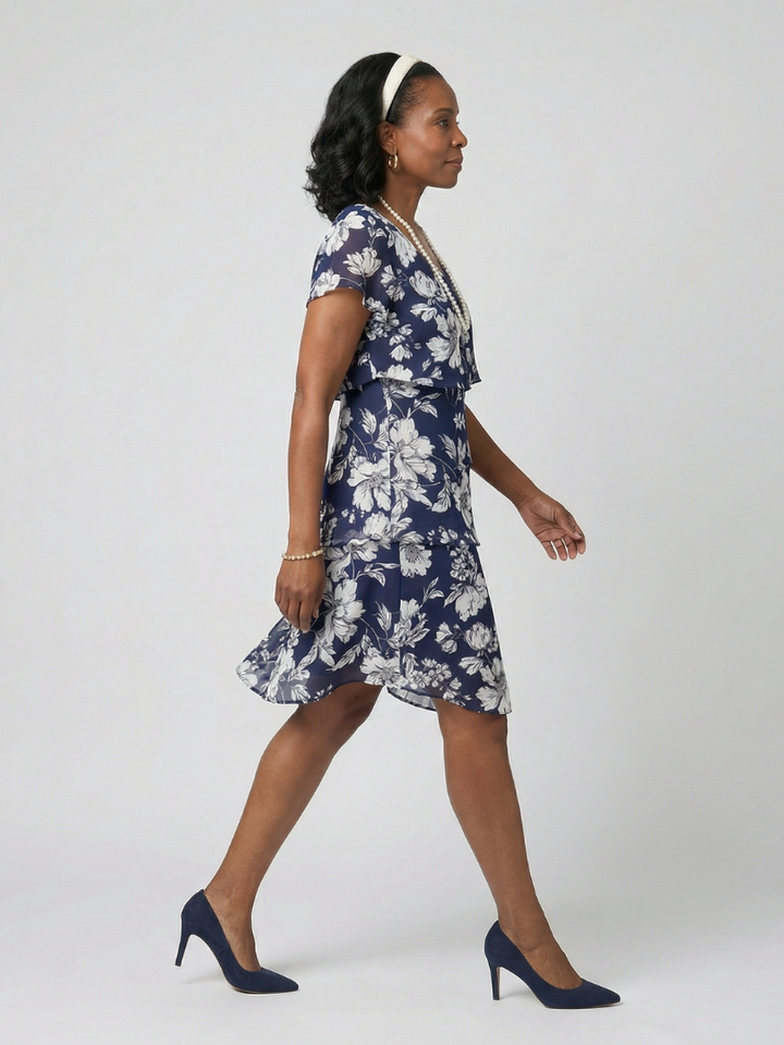 Thea | Vestido Floral Sutil de Largo a la Rodilla