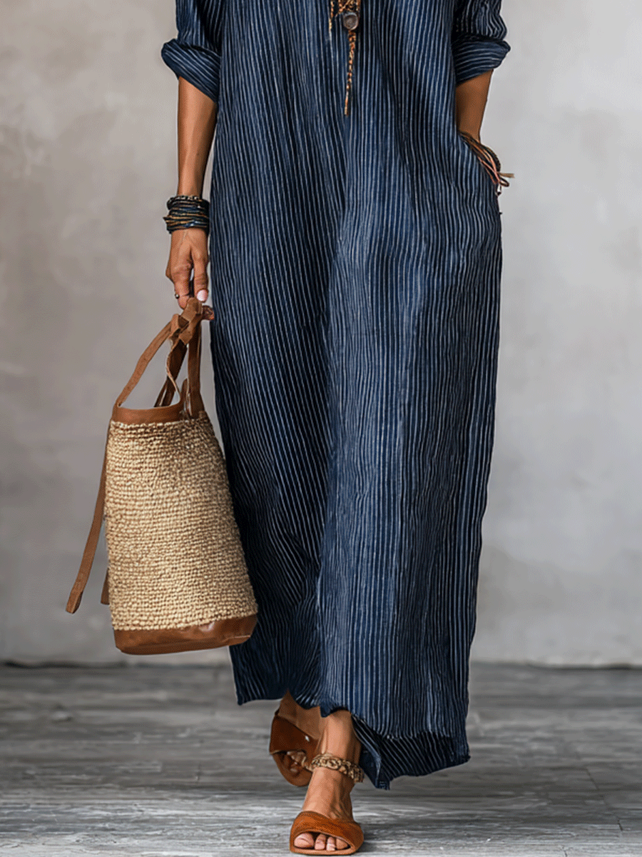 Vestido largo amplio azul índigo con espíritu nómada