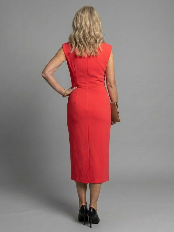 Tessalia | Vestido Midi Estructurado Sin Mangas con Abertura Frontal