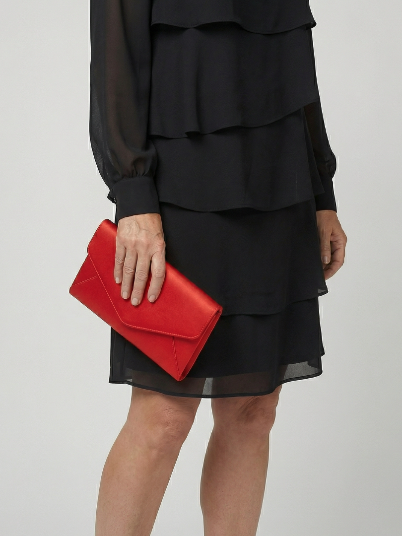 Kirax | Vestido limpio de longitud a la rodilla con capas