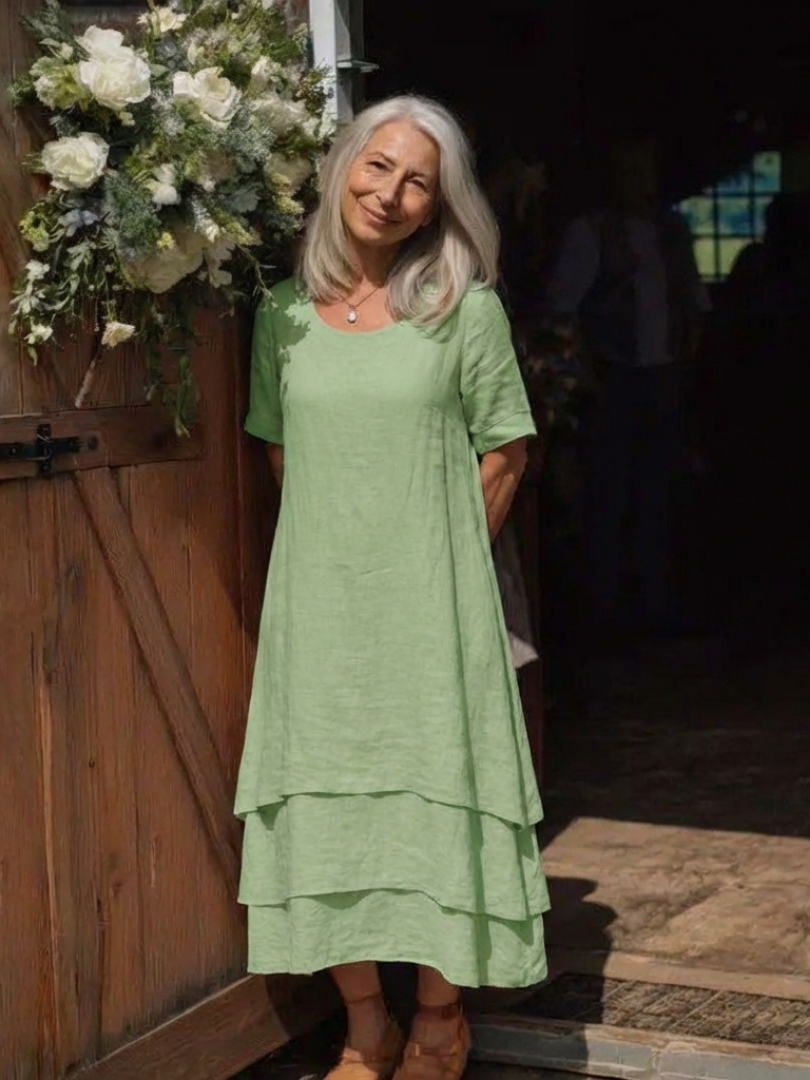 Clara | Vestido Midi Capa de Manga Corta