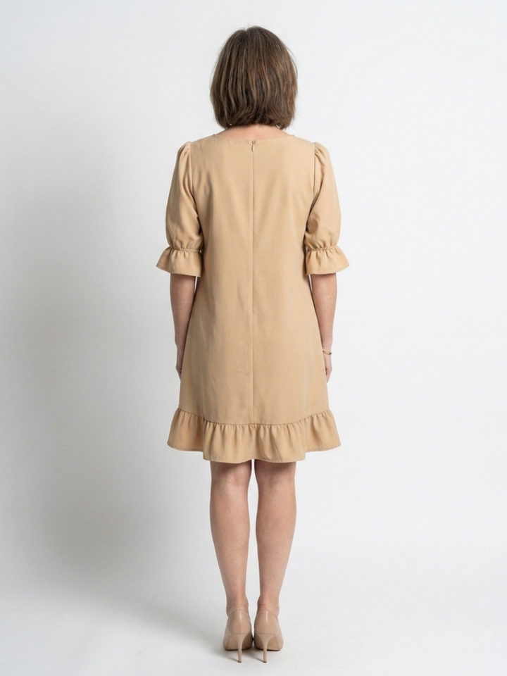 Helen | Vestido de manga corta con dobladillo con volantes a la altura de la rodilla