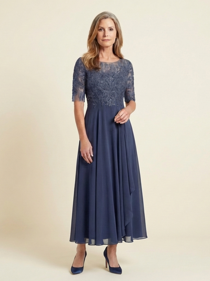 Vivian | Vestido Midi de Manga Tres Cuartos con Cuerpo de Encaje