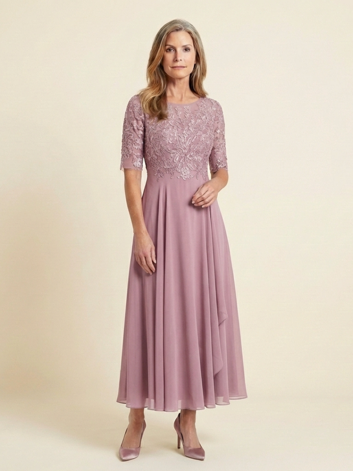 Vivian | Vestido Midi de Manga Tres Cuartos con Cuerpo de Encaje