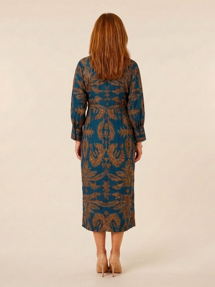 Corinna | Vestido midi de manga larga con escote en V y detalle torcido en el frente