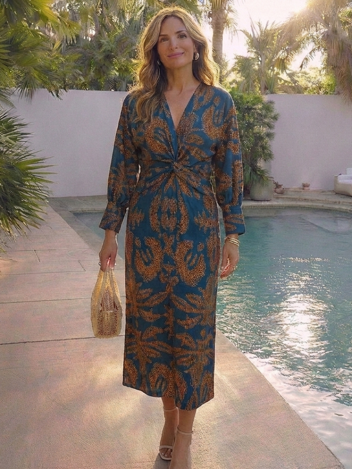 Corinna | Vestido midi de manga larga con escote en V y detalle torcido en el frente