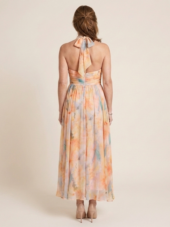 Elara | Vestido Midi sin Mangas con Cuello Alto y Cintura Fruncida