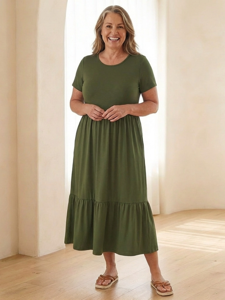 Nerissa | Vestido midi de tirantes cortos con cuello redondo