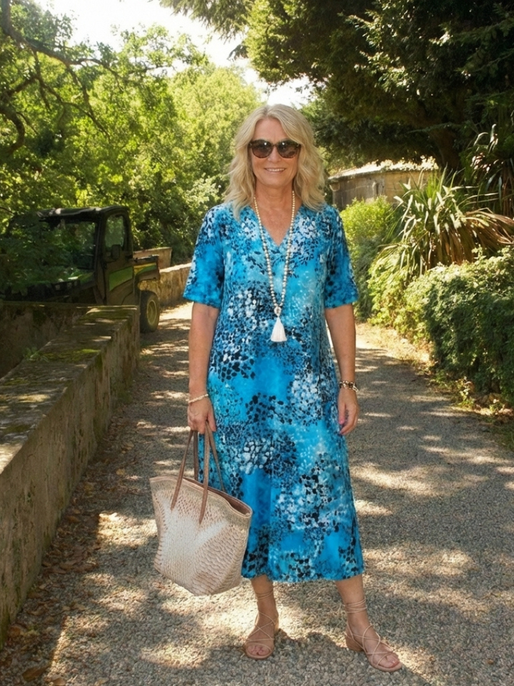 Althea | Vestido midi impreso de cuello en V y manga corta