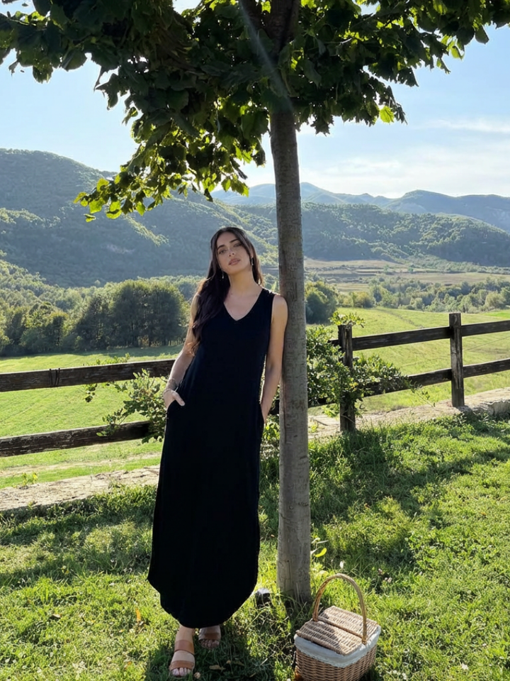 Liora | Vestido Maxi Sin Mangas con Escote en V y Bolsillos