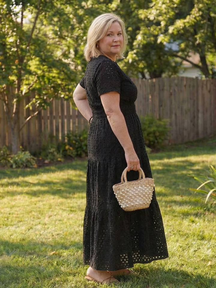 Odelisse | Vestido midi con mangas cortas y volantes de ojales