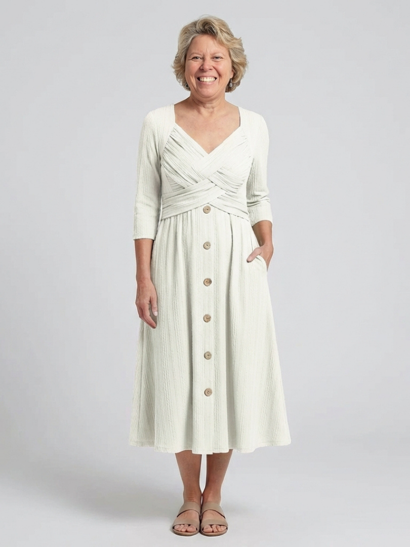 Isolde | Vestido midi de botonera con cuello en V y plisado cruzado