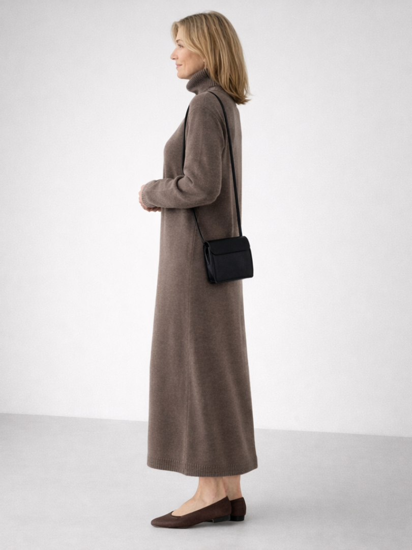 Lena | Vestido Maxi de Punto con Cuello Alto Relajado
