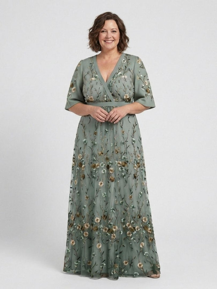 Evadne | Vestido Maxi de Flores con Escote en V y Manga Corta
