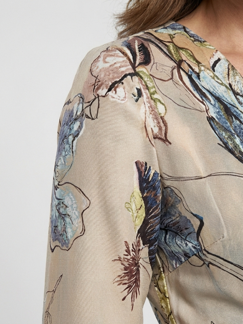Margaret | Vestido Largo Envoltura Floral de Manga Tres Cuartos